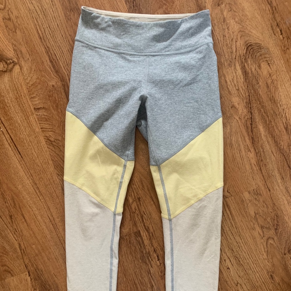 Outdoor Voices Tri-Color leggings